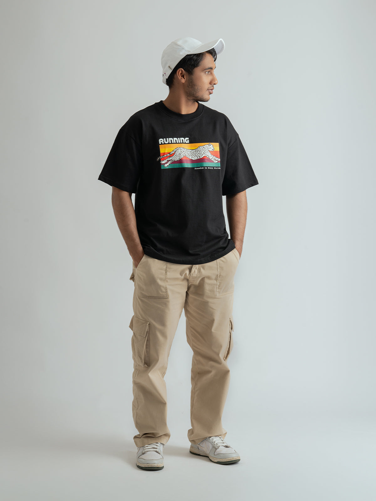 Running Cheetah UNISEX Oversized T-shirt
